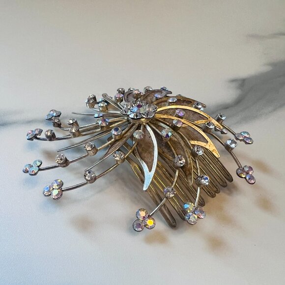 1960s heiress! Stunning Mid-Century Gold-Tone Aurora Borealis Hair Clasp - Picture 6 of 10